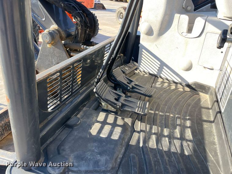 image for item LV9201 2015 John Deere 50G  mini excavator