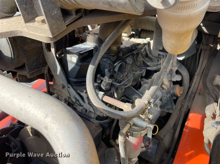 image for item LV9964 2021 Ditch Witch SK900  compact utility loader