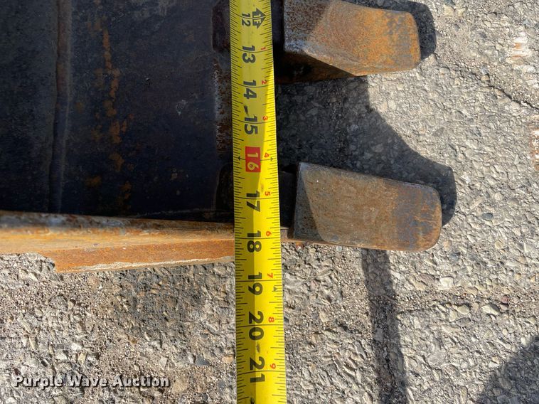 image for item LV9965 2015 IHI 17VX  mini excavator