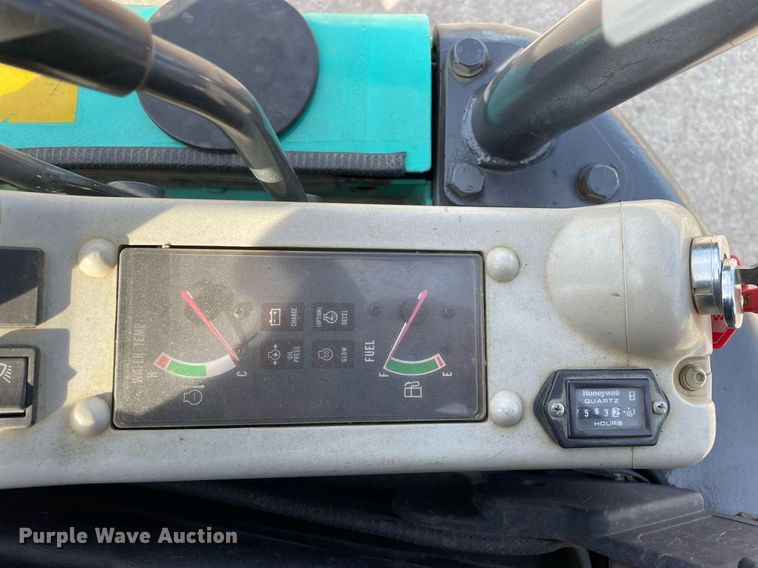 image for item LV9965 2015 IHI 17VX  mini excavator