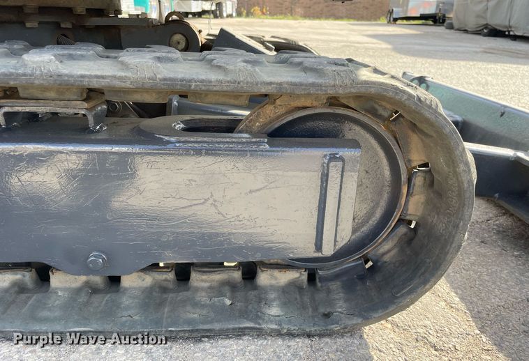 image for item LV9965 2015 IHI 17VX  mini excavator