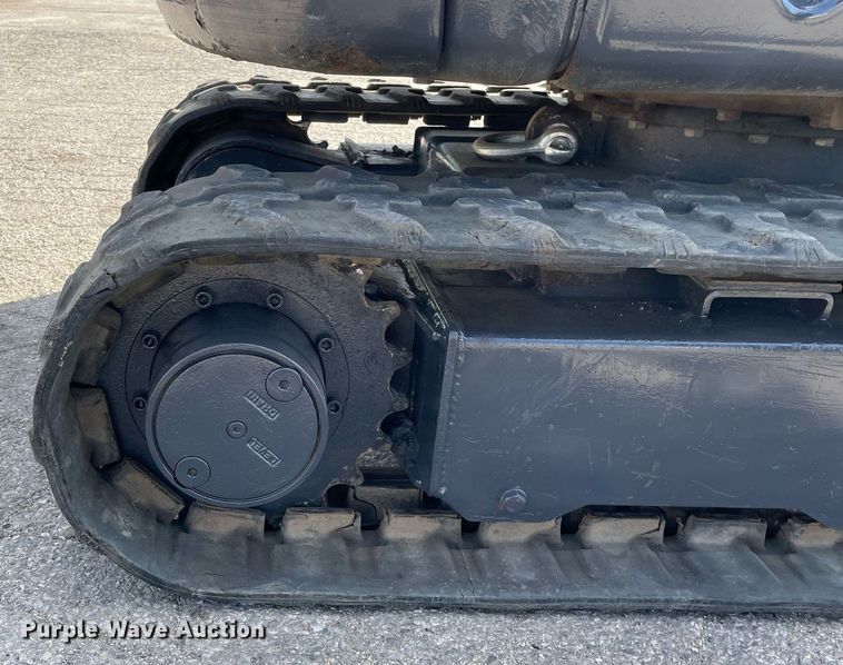 image for item LV9965 2015 IHI 17VX  mini excavator