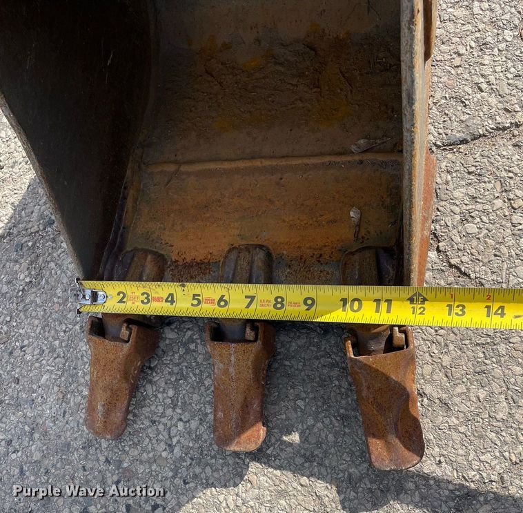 image for item LV9965 2015 IHI 17VX  mini excavator