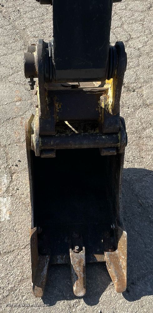 image for item LV9966 2014 IHI 30v4 mini excavator