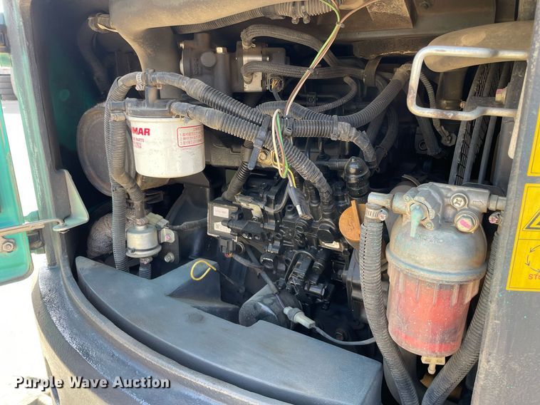 image for item LV9966 2014 IHI 30v4 mini excavator