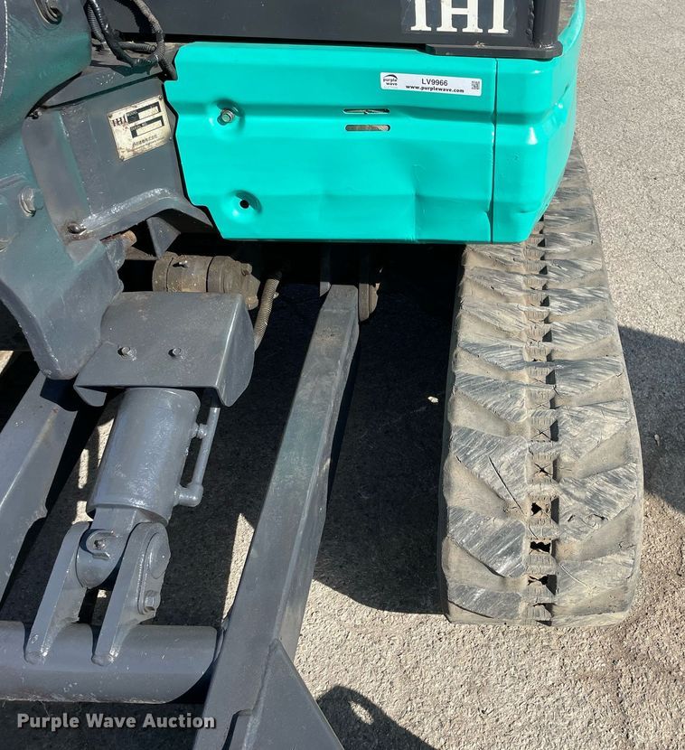 image for item LV9966 2014 IHI 30v4 mini excavator