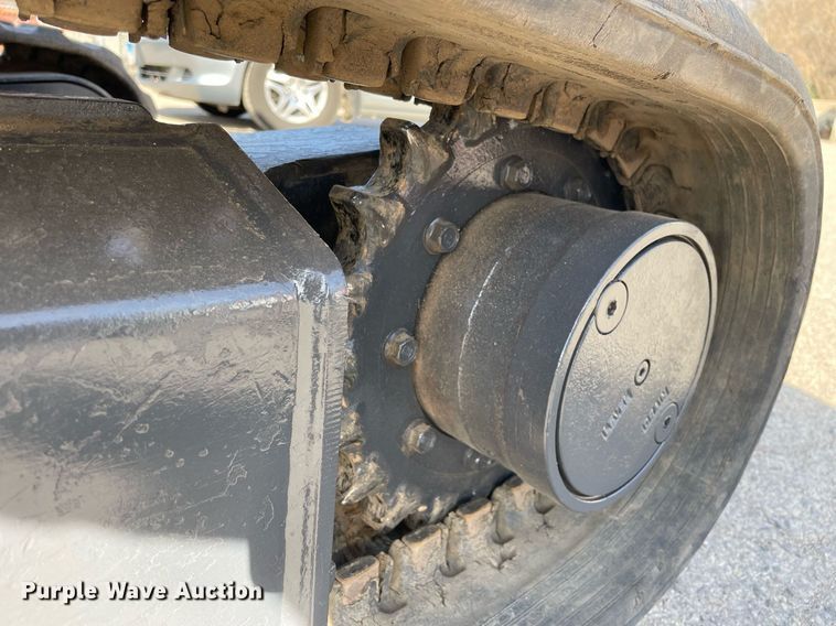 image for item LV9966 2014 IHI 30v4 mini excavator