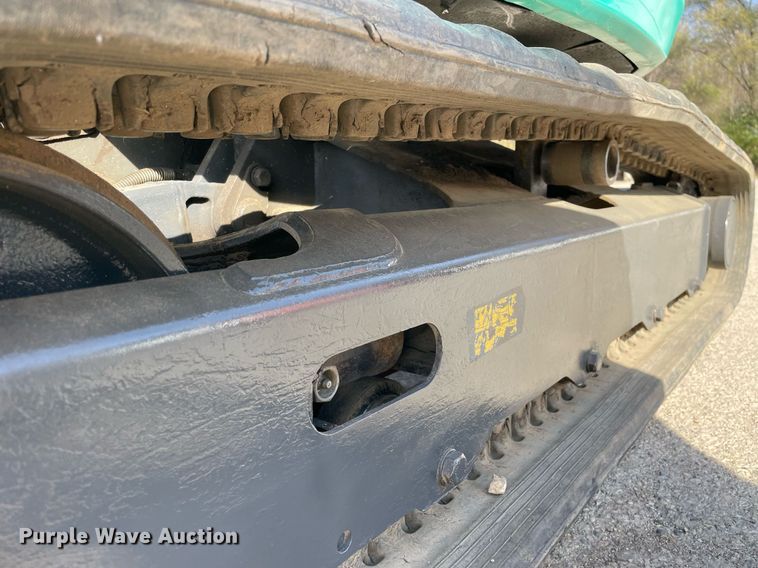 image for item LV9966 2014 IHI 30v4 mini excavator