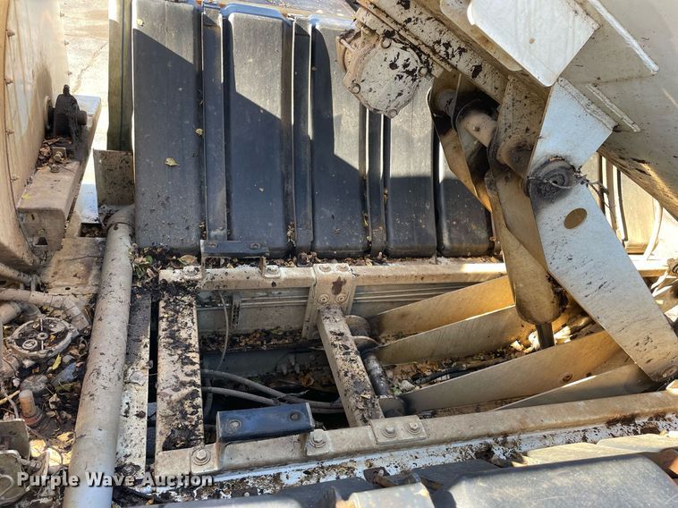 image for item LV9971 2006 International 7500  sewer jetter truck