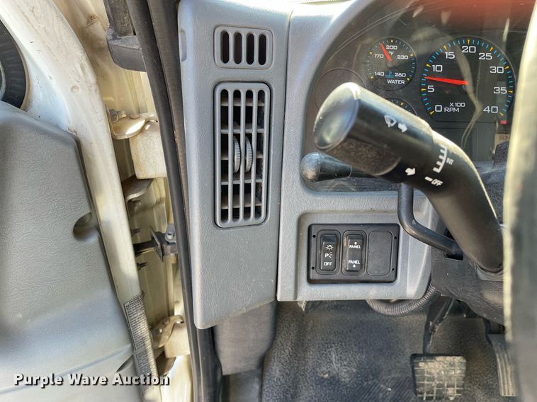 image for item LV9971 2006 International 7500  sewer jetter truck