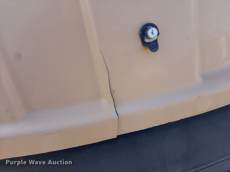 image for item LX9802 2005 Vermeer BC1400  wood chipper