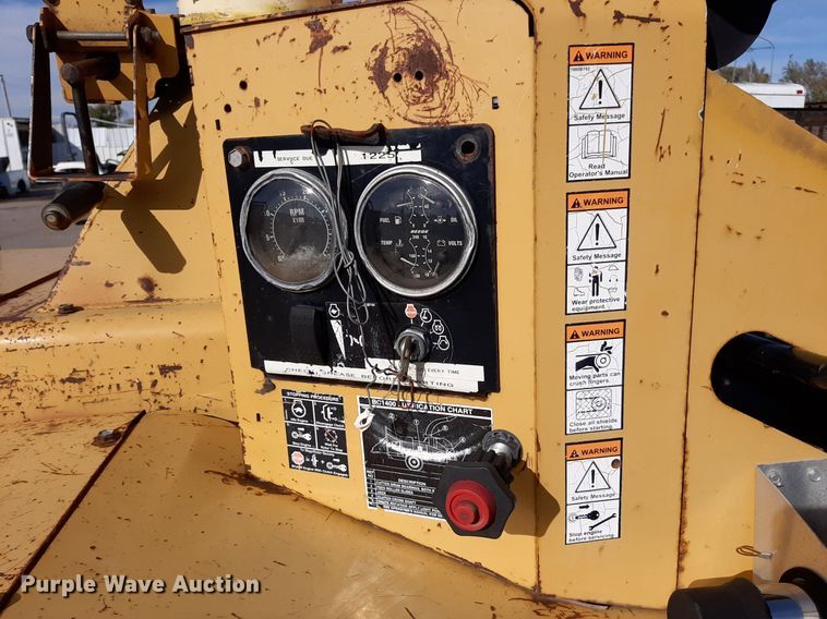 image for item LX9802 2005 Vermeer BC1400  wood chipper