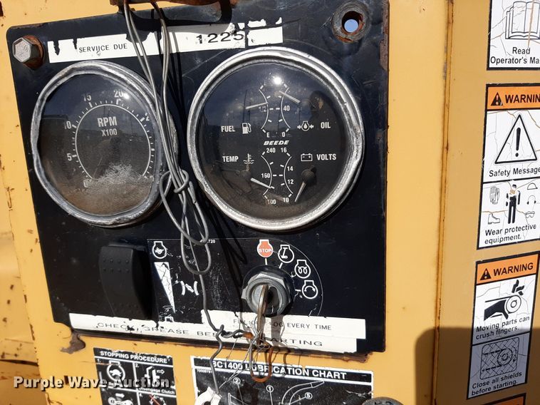 image for item LX9802 2005 Vermeer BC1400  wood chipper