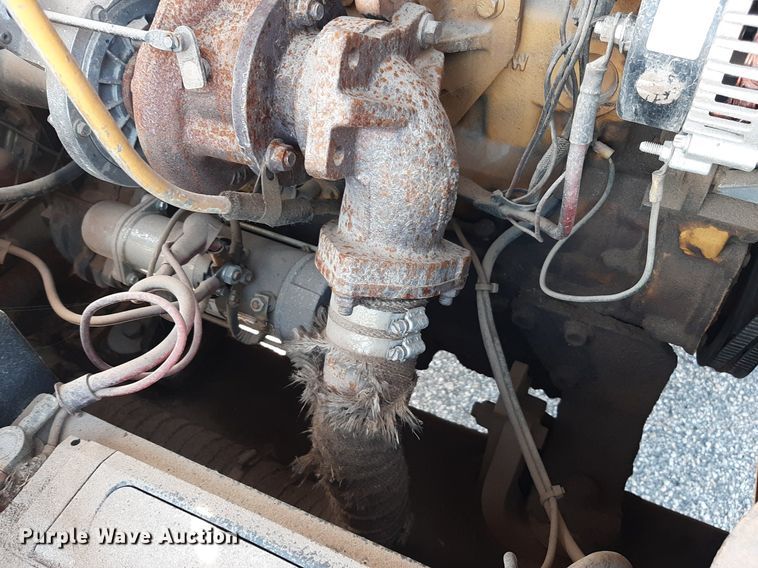 image for item LX9802 2005 Vermeer BC1400  wood chipper