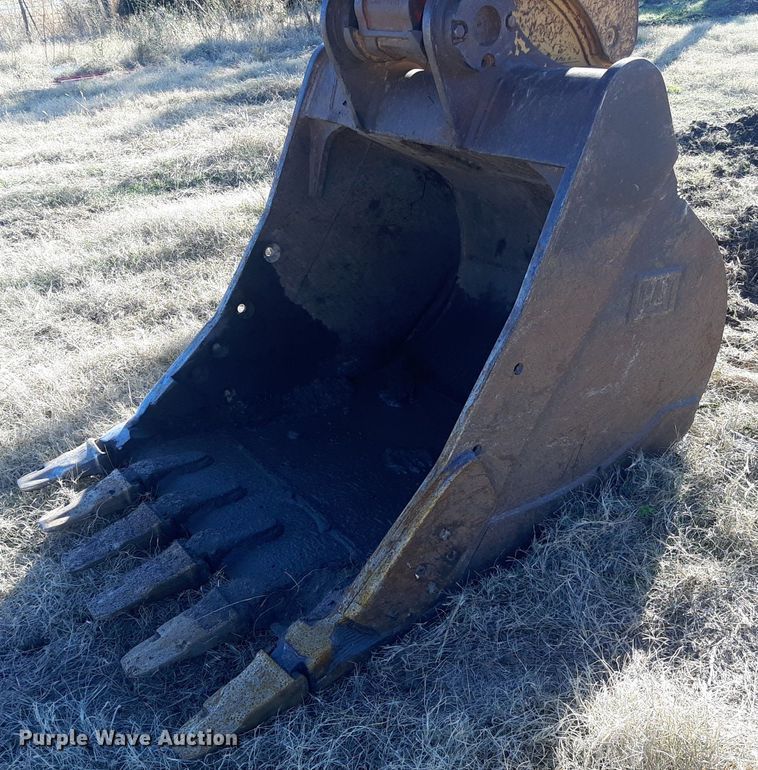 image for item LX9812 2011 Caterpillar 319D LN  excavator