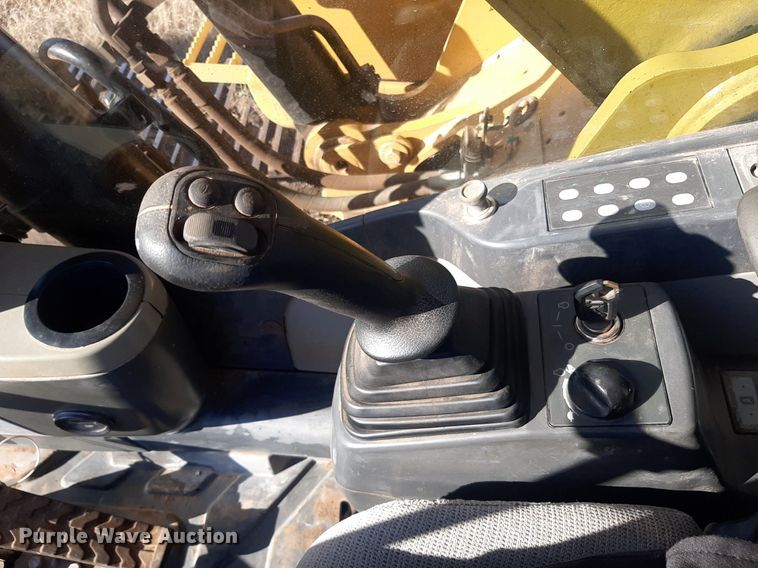 image for item LX9812 2011 Caterpillar 319D LN  excavator