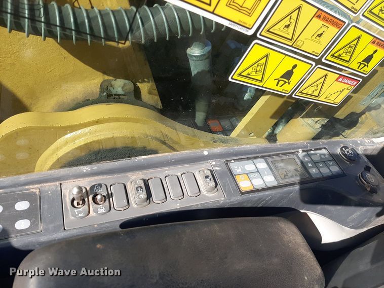 image for item LX9812 2011 Caterpillar 319D LN  excavator