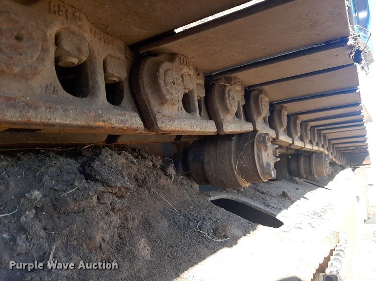 image for item LX9812 2011 Caterpillar 319D LN  excavator