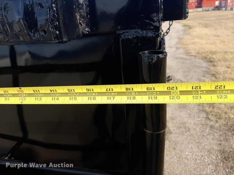 image for item LX9813 2003 Parker  dump trailer