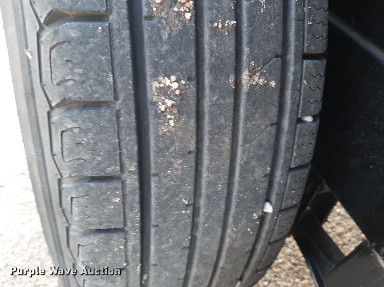 image for item LX9813 2003 Parker  dump trailer