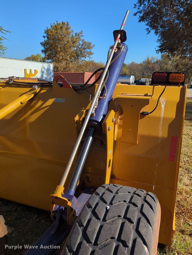 image for item LY9478 2019 K-tec 1613 Flex  scraper