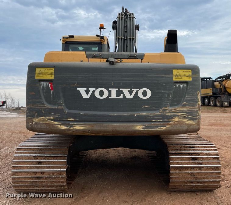 image for item LY9485 2012 Volvo EX220DL  excavator