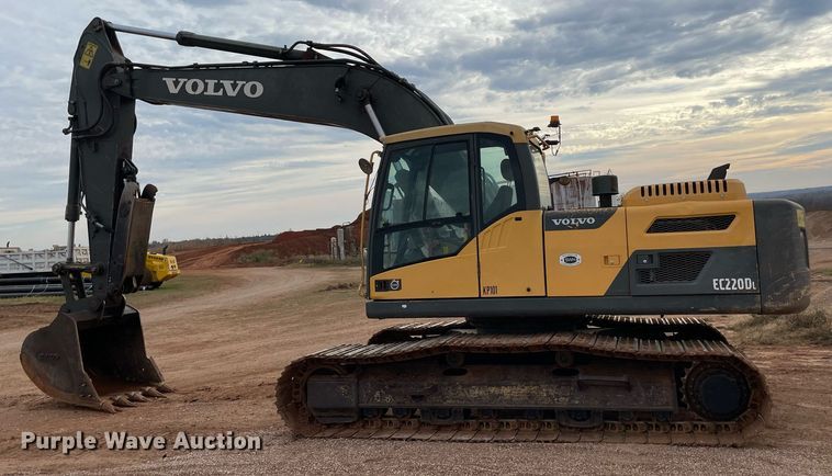 image for item LY9485 2012 Volvo EX220DL  excavator