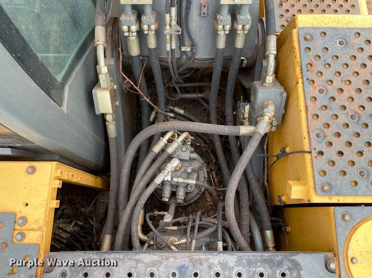 image for item LY9485 2012 Volvo EX220DL  excavator