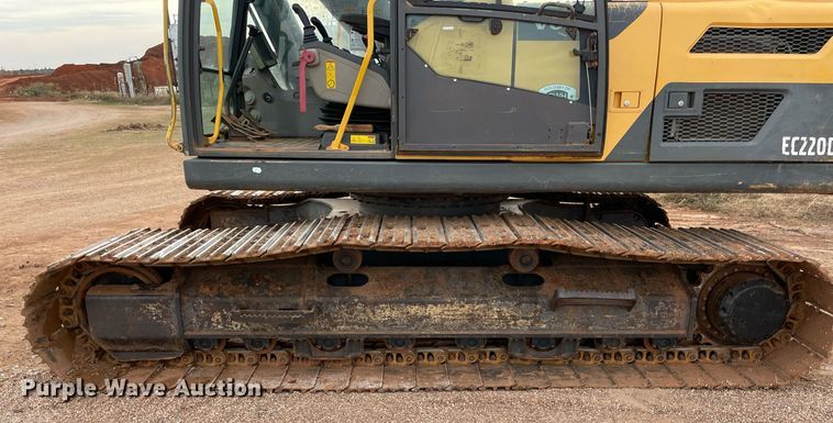 image for item LY9485 2012 Volvo EX220DL  excavator