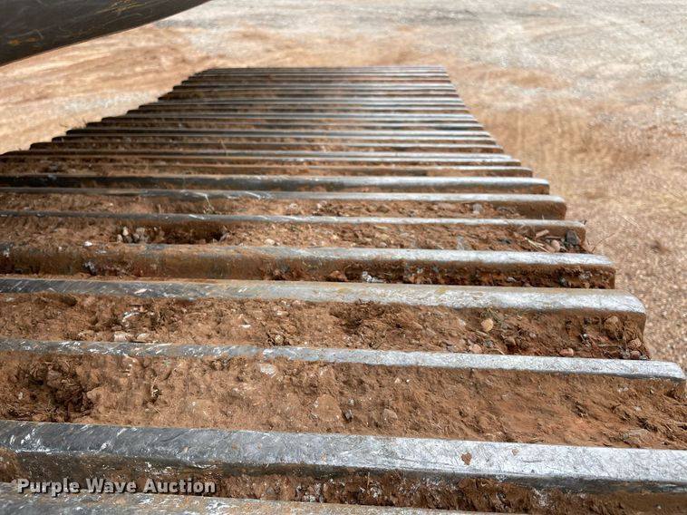 image for item LY9485 2012 Volvo EX220DL  excavator