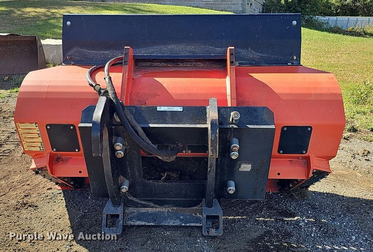 image for item MH9425 2015 Allu DN2-17  screening bucket