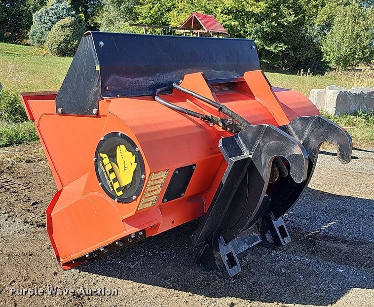 image for item MH9425 2015 Allu DN2-17  screening bucket