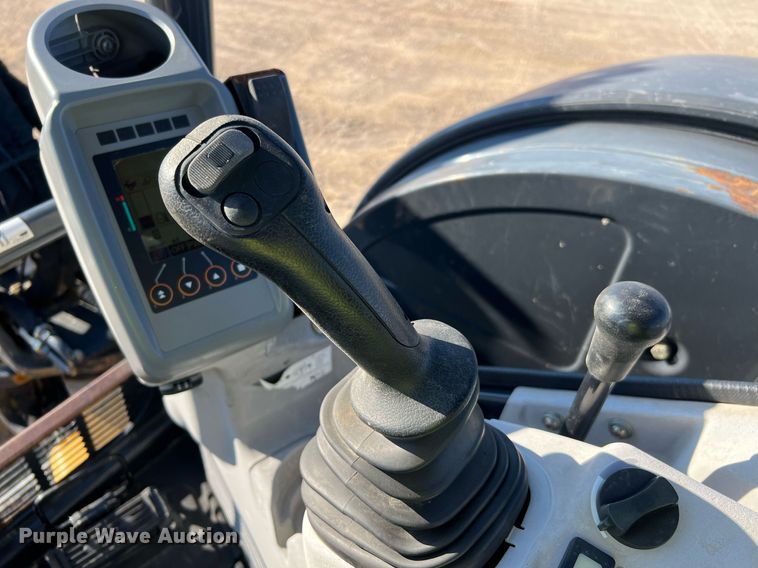 image for item MH9922 2016 John Deere 50G  mini excavator