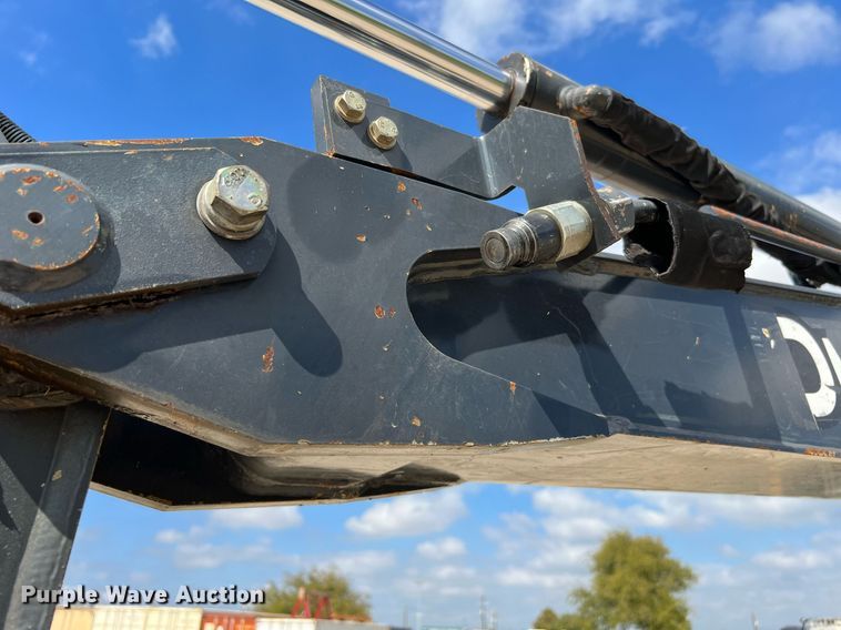 image for item MH9925 2016 John Deere 50G  mini excavator