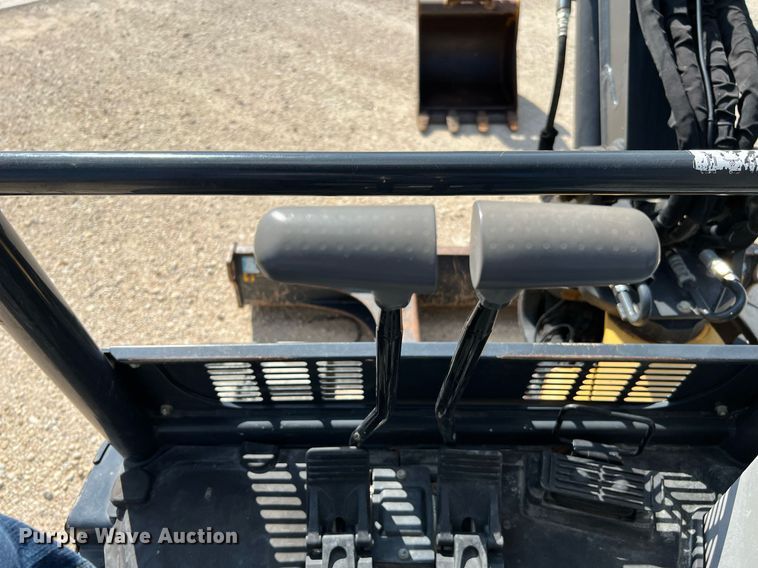 image for item MH9925 2016 John Deere 50G  mini excavator