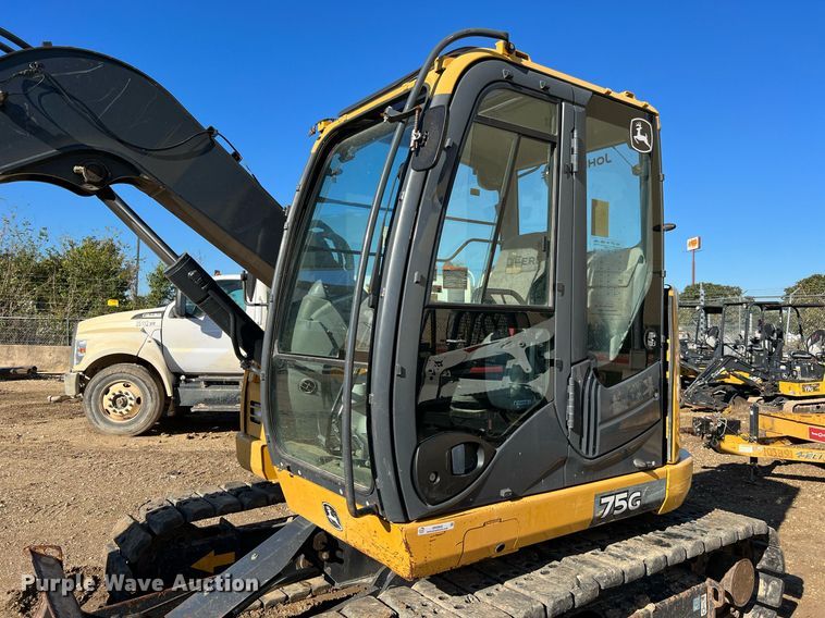 image for item MH9926 2016 John Deere 75G  excavator