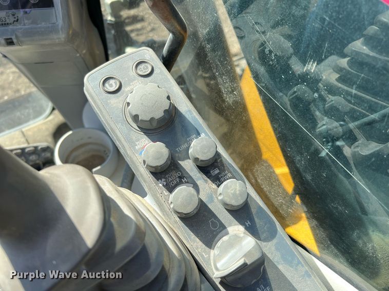 image for item MH9926 2016 John Deere 75G  excavator