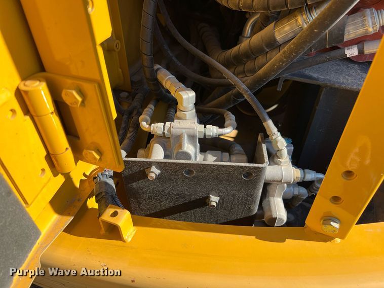 image for item MH9926 2016 John Deere 75G  excavator