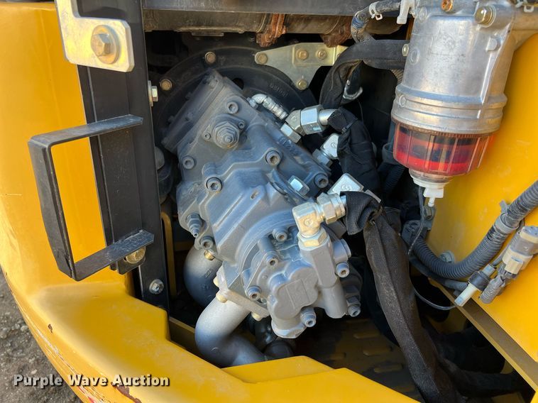 image for item MH9926 2016 John Deere 75G  excavator