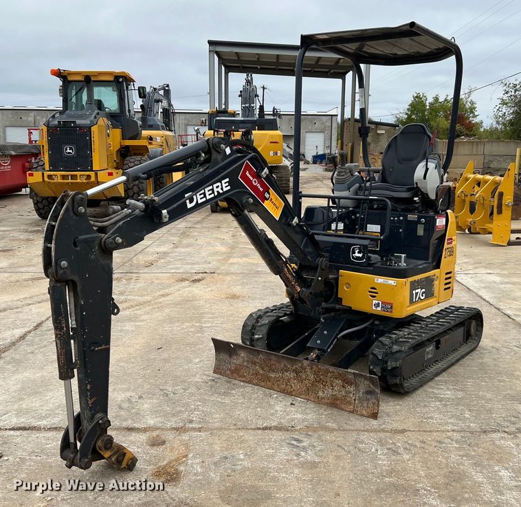 image for item MH9927 2019 John Deere 17G  mini excavator