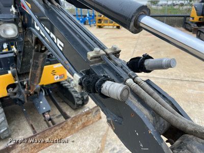 image for item MH9927 2019 John Deere 17G  mini excavator