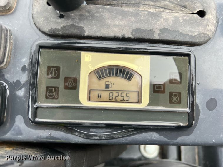 image for item MH9927 2019 John Deere 17G  mini excavator