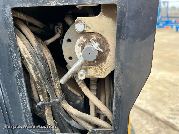 image for item MH9927 2019 John Deere 17G  mini excavator