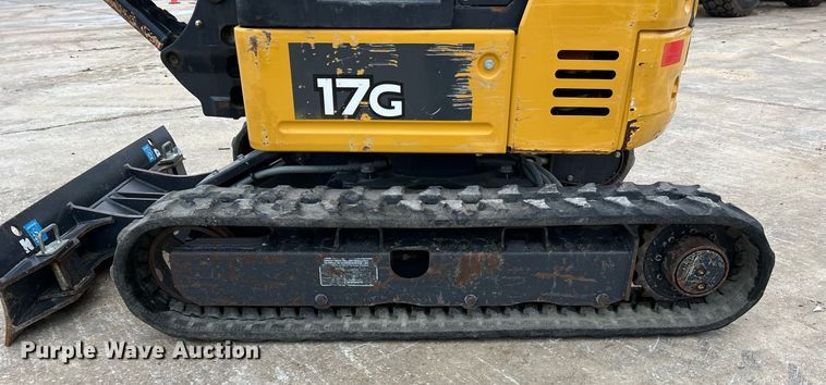 image for item MH9927 2019 John Deere 17G  mini excavator