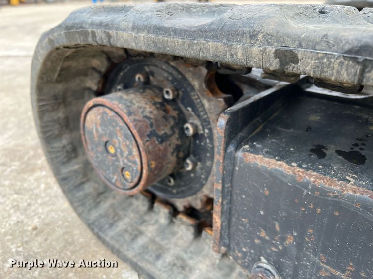 image for item MH9927 2019 John Deere 17G  mini excavator