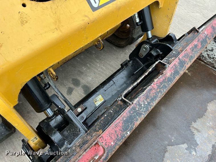 image for item MH9928 2018 Caterpillar 259D  tracked skid steer loader