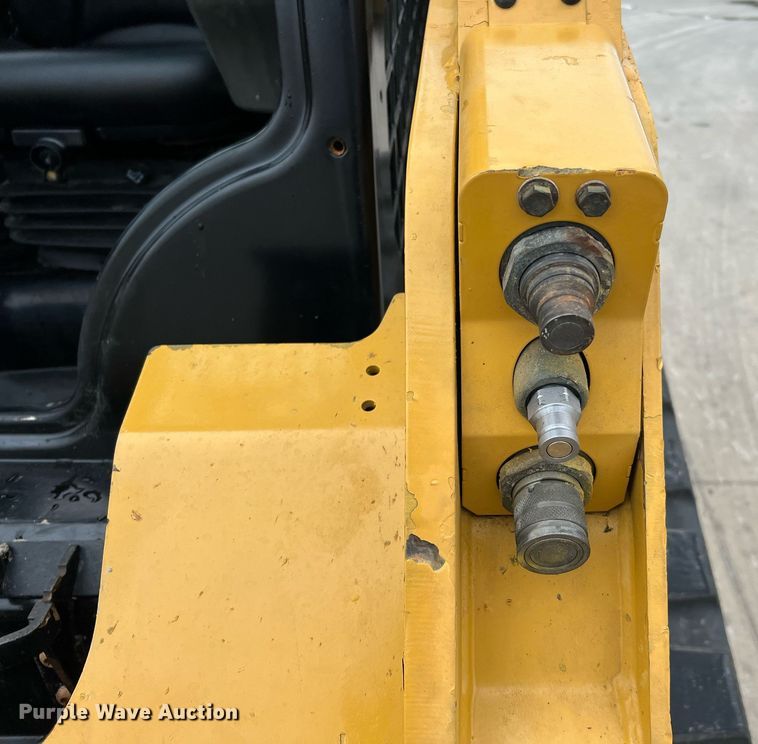 image for item MH9928 2018 Caterpillar 259D  tracked skid steer loader