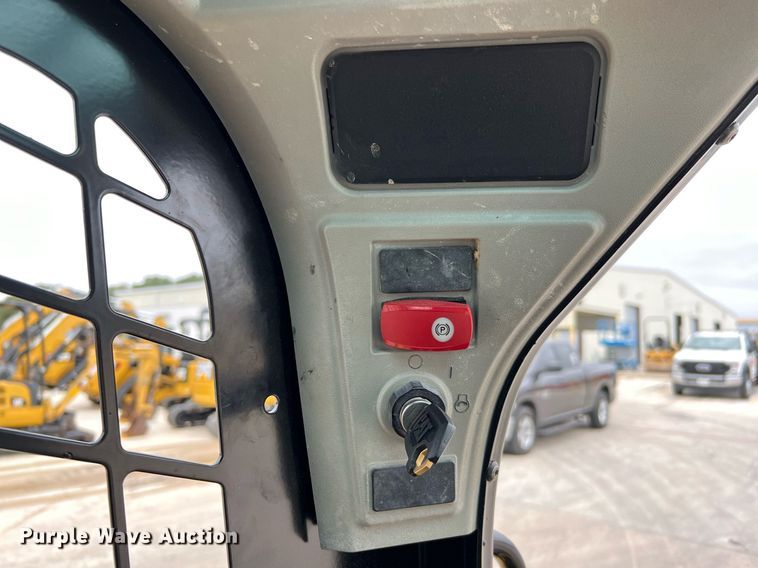 image for item MH9928 2018 Caterpillar 259D  tracked skid steer loader