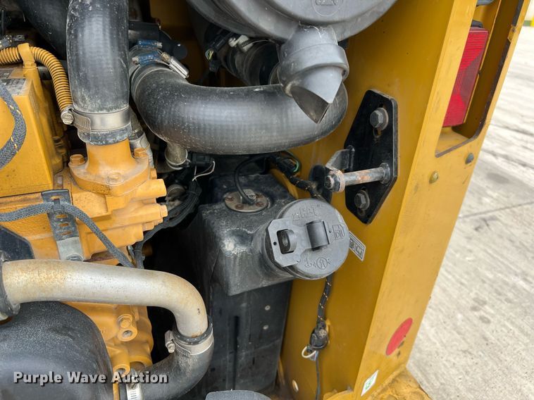 image for item MH9928 2018 Caterpillar 259D  tracked skid steer loader