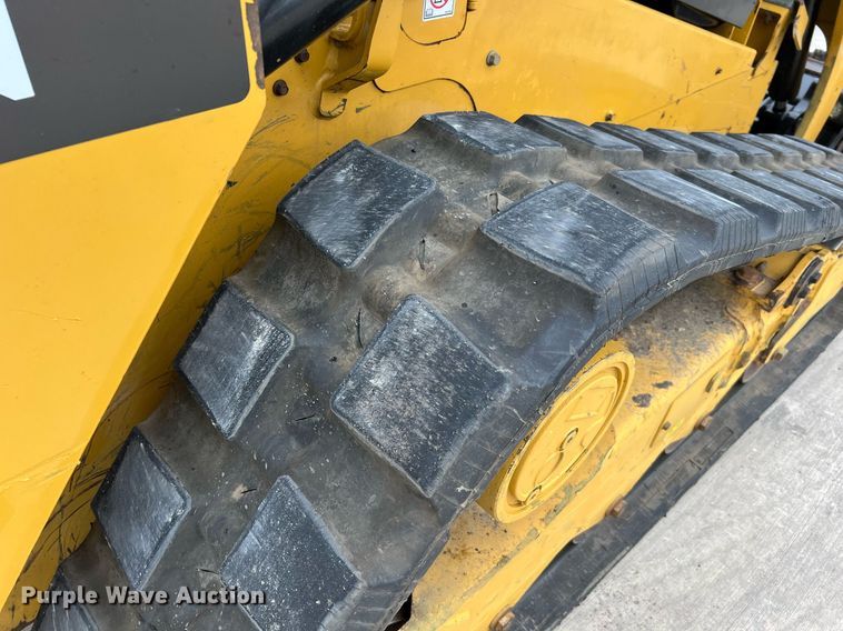 image for item MH9928 2018 Caterpillar 259D  tracked skid steer loader